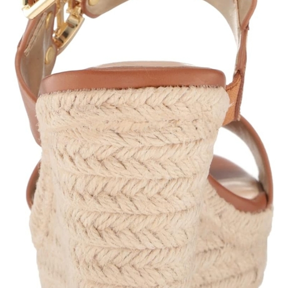 Tommy Hilfiger Kahdy Wedge Sandals - Picture 4 of 9